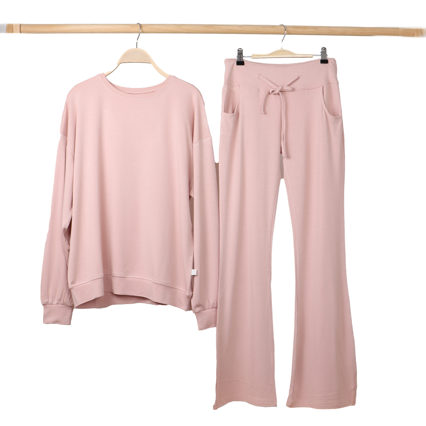 Cloud Dream Women Sweater & Pants set (PINK)